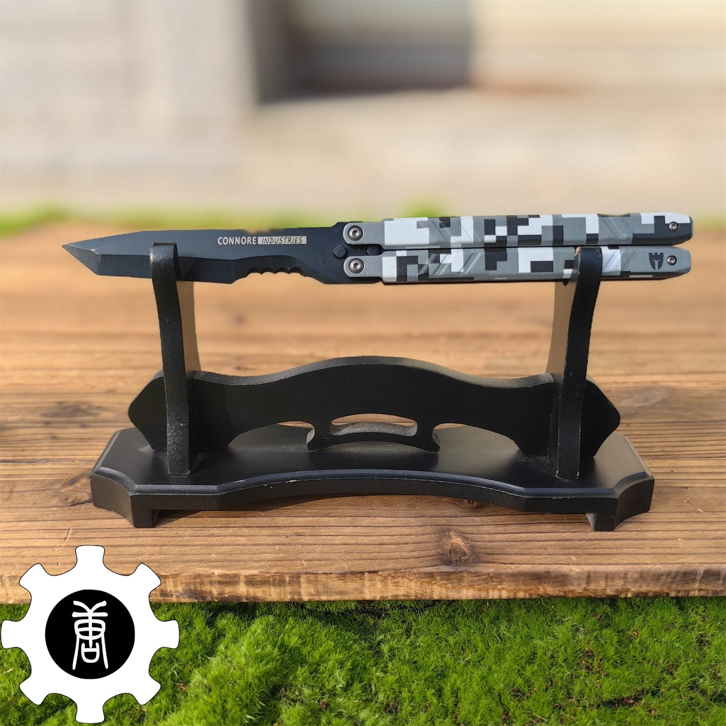 Recon Knife Blunt Blade Trainer Cosplay Prop